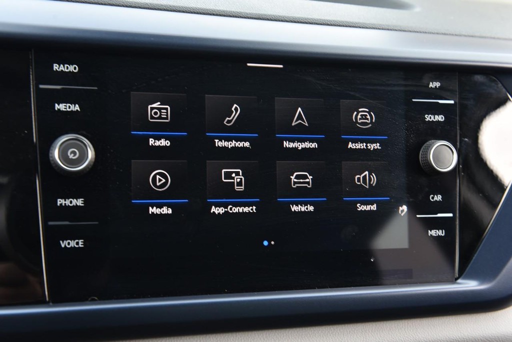 Volkswagen Taos Vehicle Full-screen Gallery Image 13