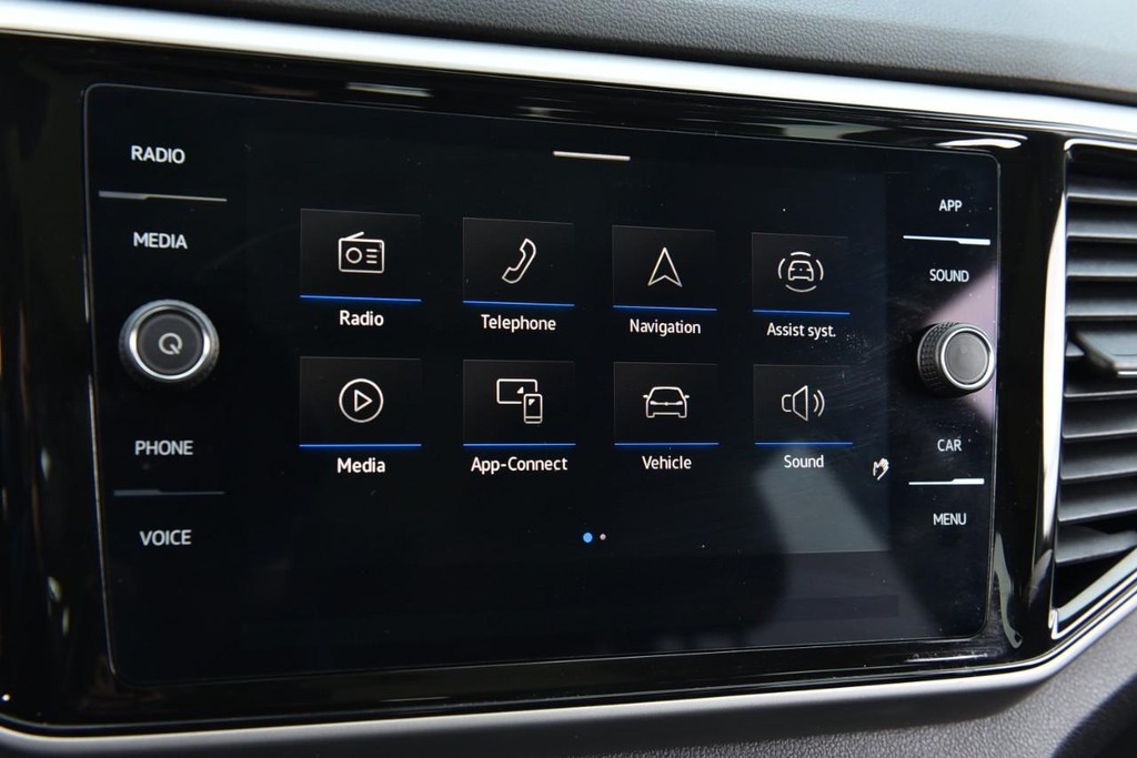 Volkswagen Atlas Vehicle Full-screen Gallery Image 14