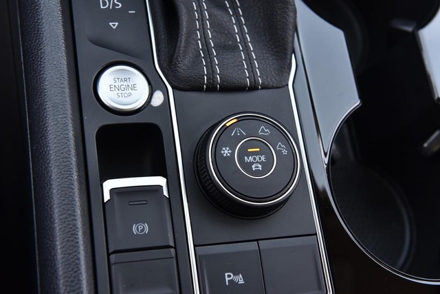 Volkswagen Atlas Vehicle Image 17