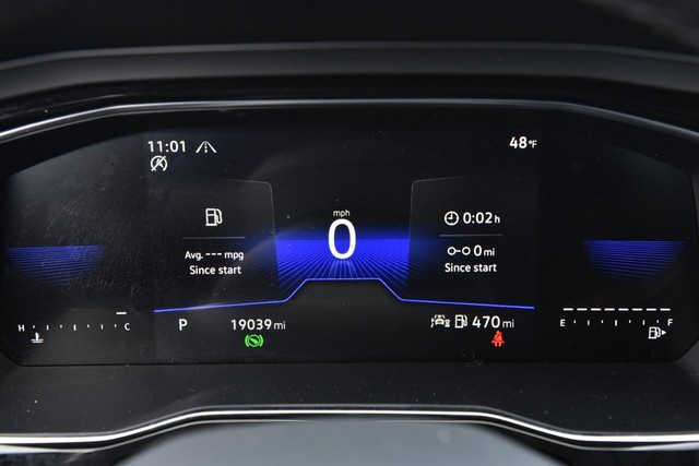 Volkswagen Jetta Vehicle Image 12