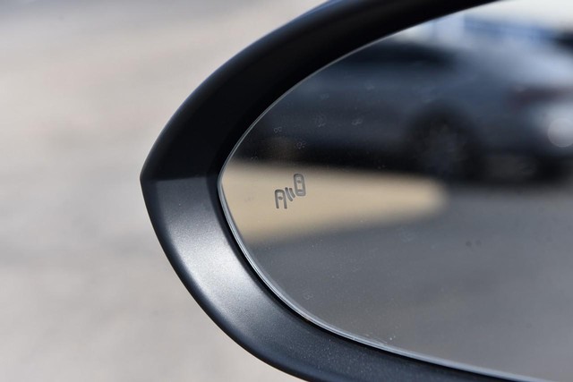 Volkswagen Jetta Vehicle Image 10