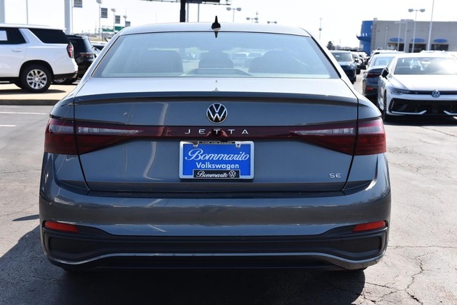 Volkswagen Jetta Vehicle Image 06