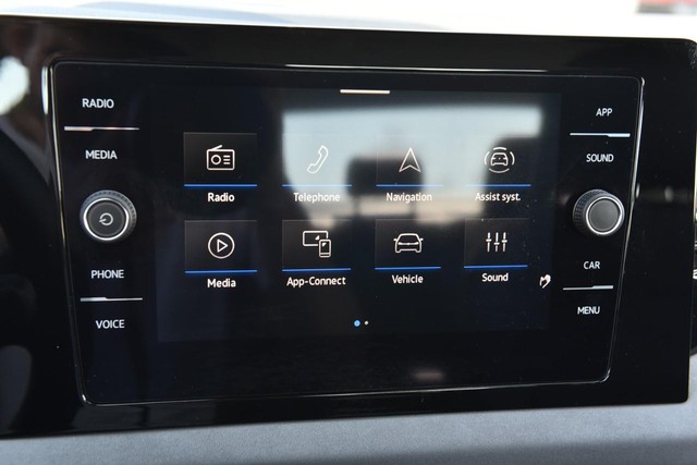 Volkswagen Jetta Vehicle Image 14