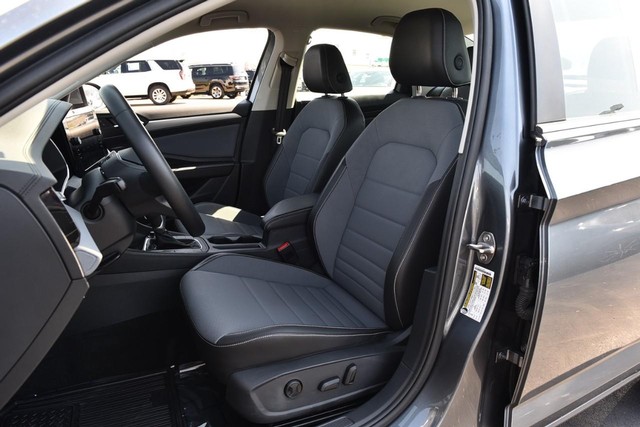 Volkswagen Jetta Vehicle Image 20