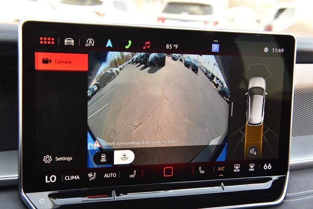 Volkswagen Tiguan Vehicle Image 14