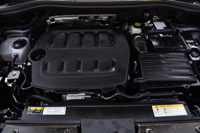 Volkswagen Tiguan Vehicle Image 27