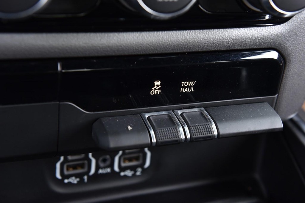 Ram 1500 Vehicle Full-screen Gallery Image 18