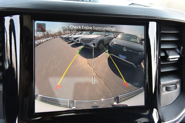 Ram 1500 Vehicle Image 14