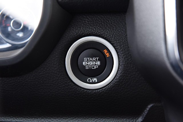 Ram 1500 Vehicle Image 21