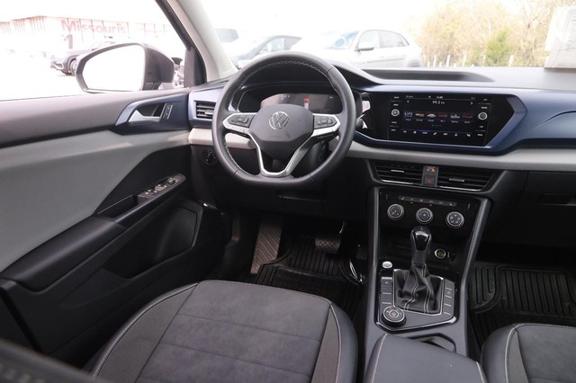Volkswagen Taos Vehicle Image 22
