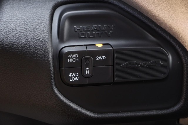 Ram 2500 Vehicle Image 18