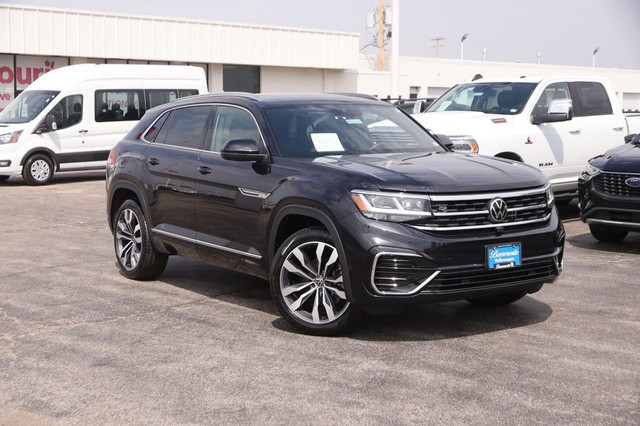 Volkswagen Atlas Cross Sport Vehicle Image 06