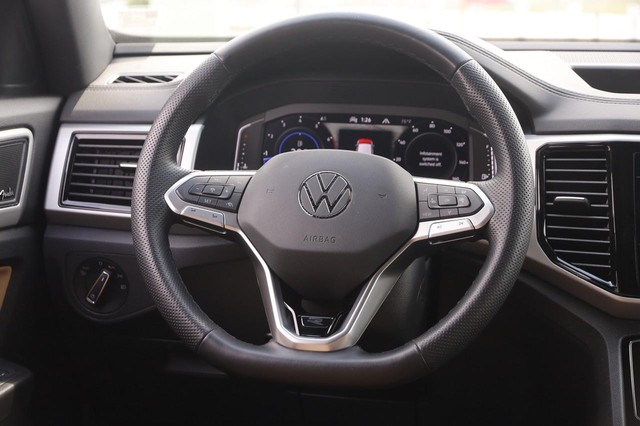 Volkswagen Atlas Cross Sport Vehicle Image 27