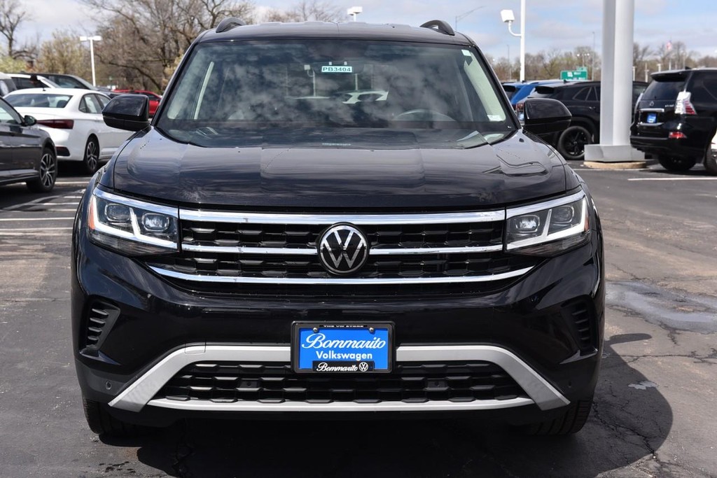 Volkswagen Atlas Vehicle Full-screen Gallery Image 4