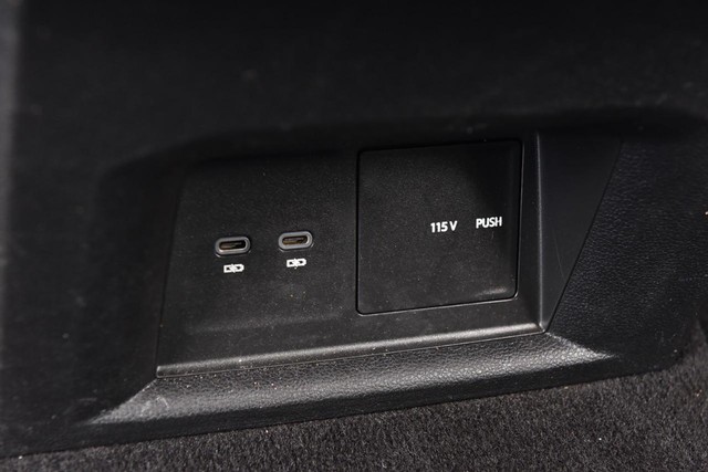 Volkswagen Atlas Vehicle Image 23