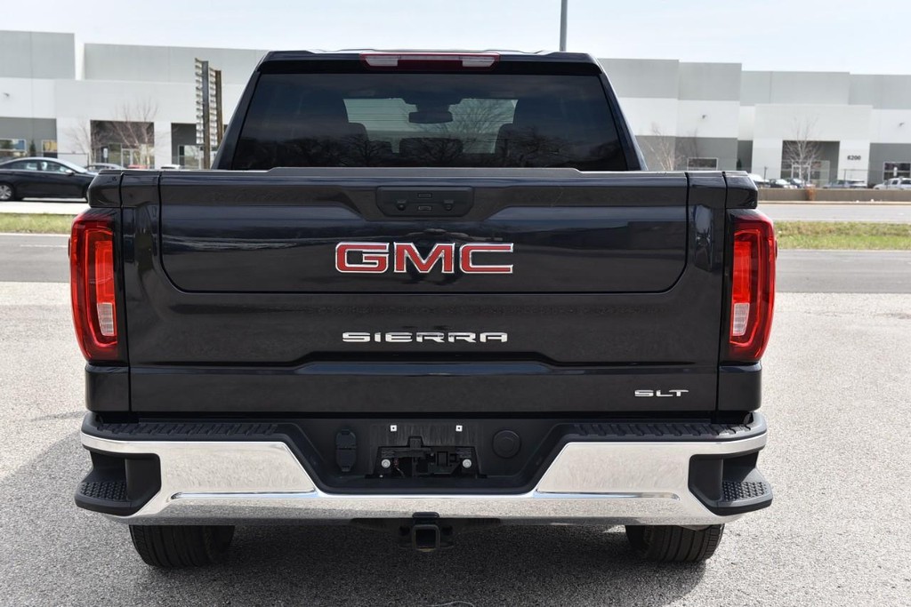 GMC Sierra 1500 Vehicle Full-screen Gallery Image 6
