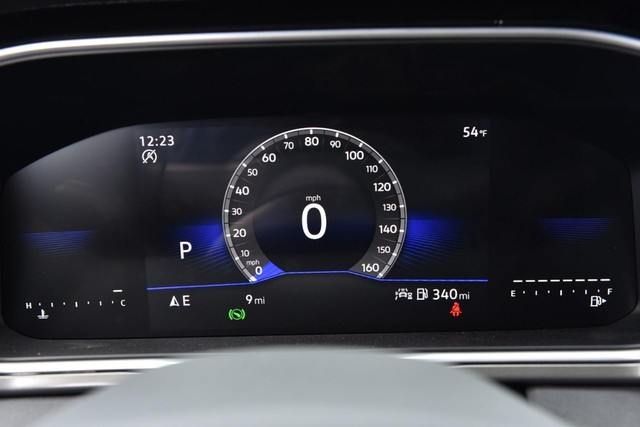 Volkswagen Taos Vehicle Image 11