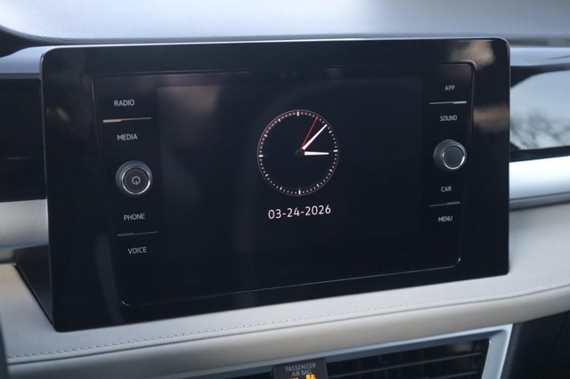 Volkswagen Taos Vehicle Image 13