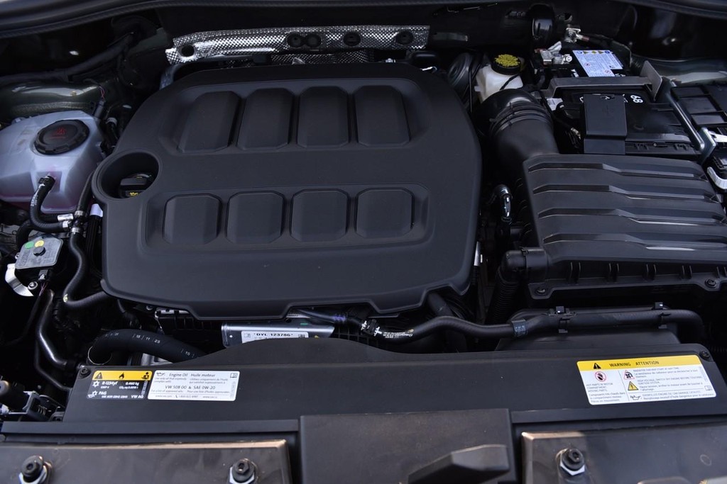 Volkswagen Tiguan Vehicle Full-screen Gallery Image 27
