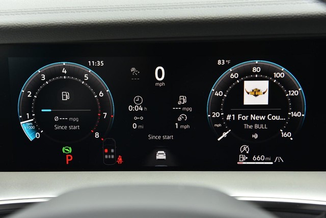 Volkswagen Tiguan Vehicle Image 12