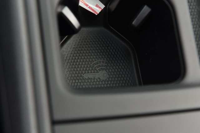 Volkswagen Tiguan Vehicle Image 16