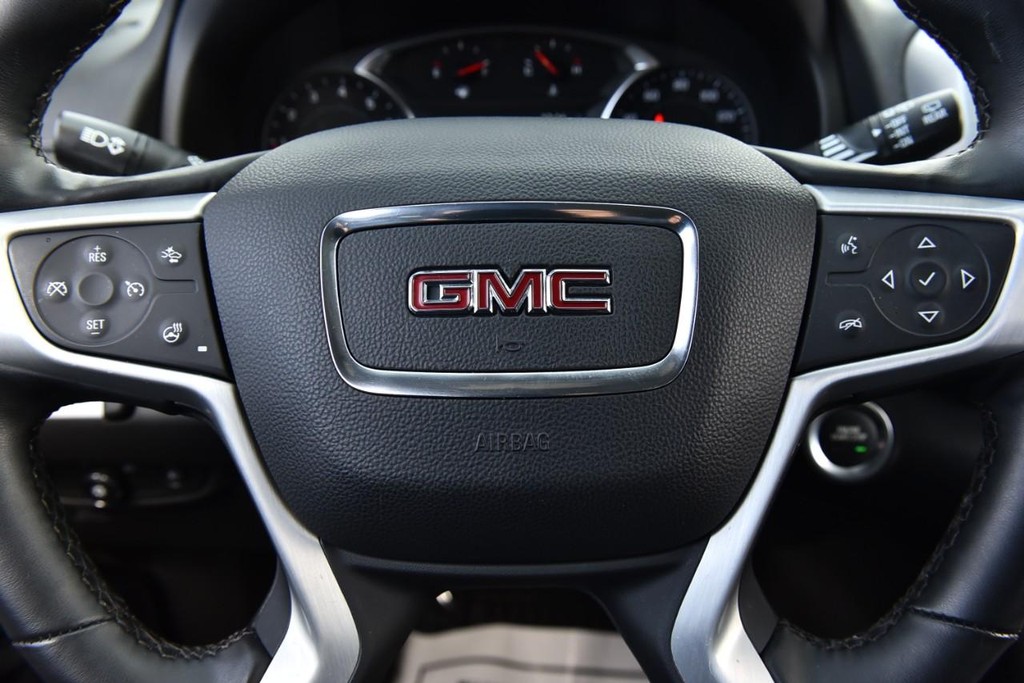 GMC Terrain Vehicle Full-screen Gallery Image 20