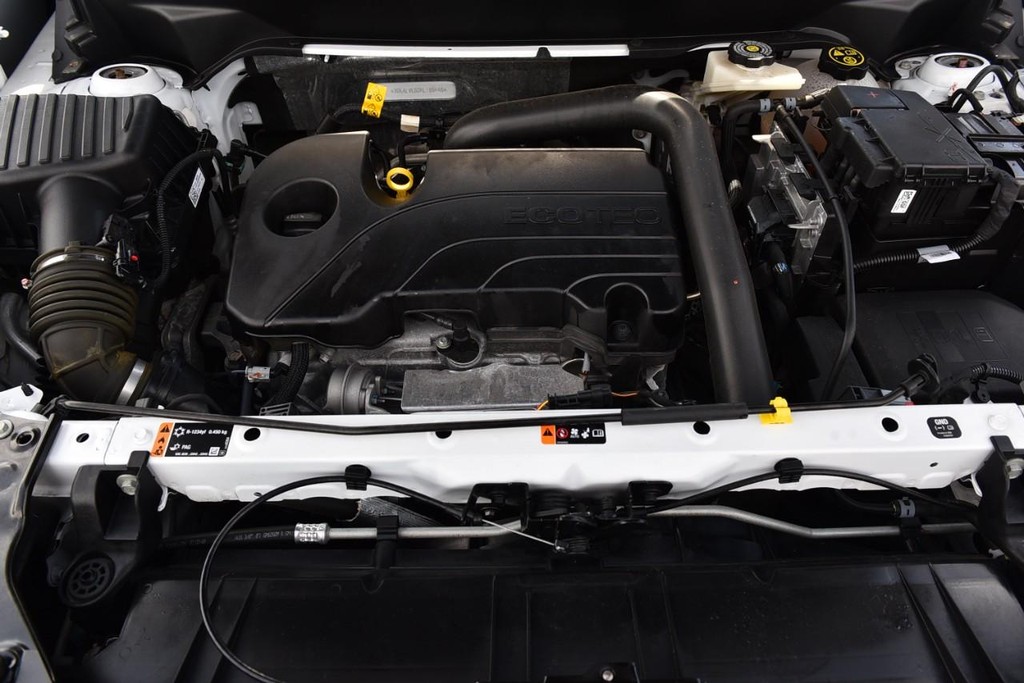 GMC Terrain Vehicle Full-screen Gallery Image 28