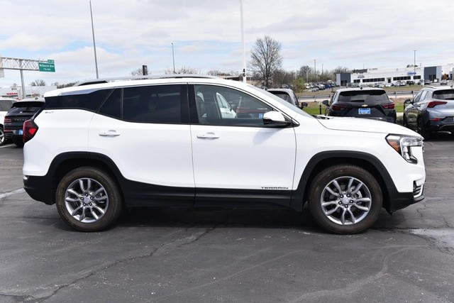 GMC Terrain Vehicle Image 05