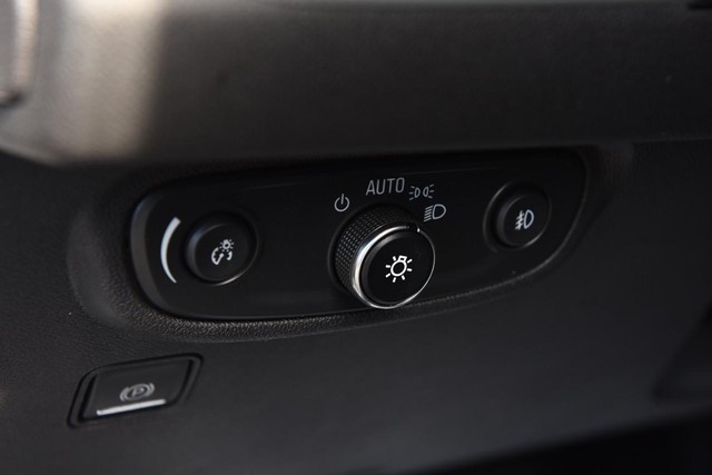 GMC Terrain Vehicle Image 11