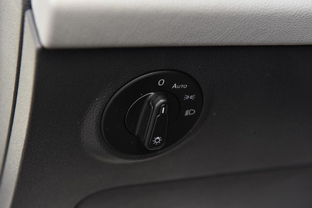 Volkswagen Taos Vehicle Image 10