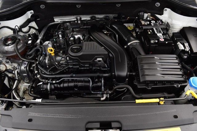 Volkswagen Taos Vehicle Image 25