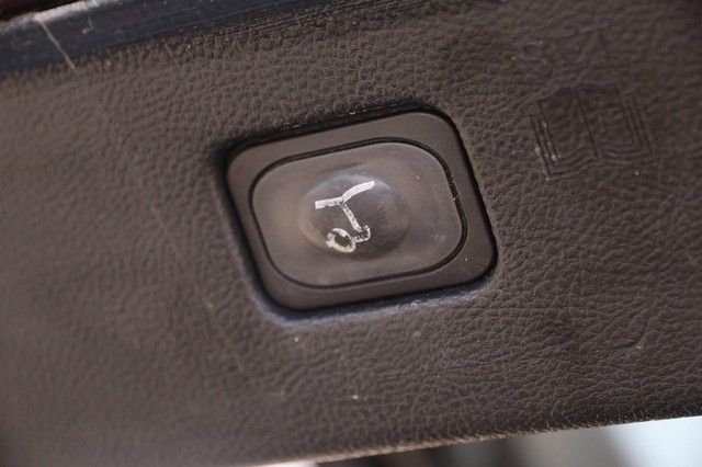 Ford Edge Vehicle Image 08