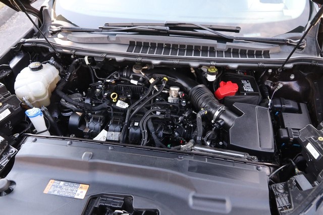 Ford Edge Vehicle Image 29