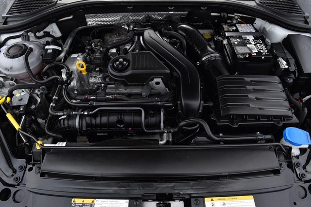 Volkswagen Jetta Vehicle Image 26