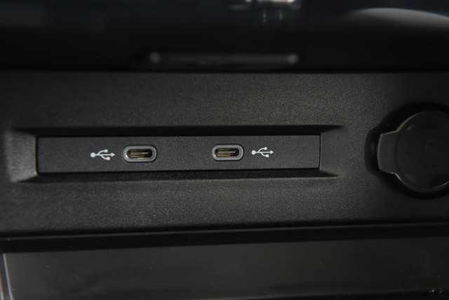 Volkswagen Taos Vehicle Image 15