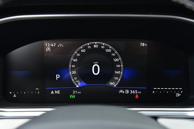 Volkswagen Taos Vehicle Image 11