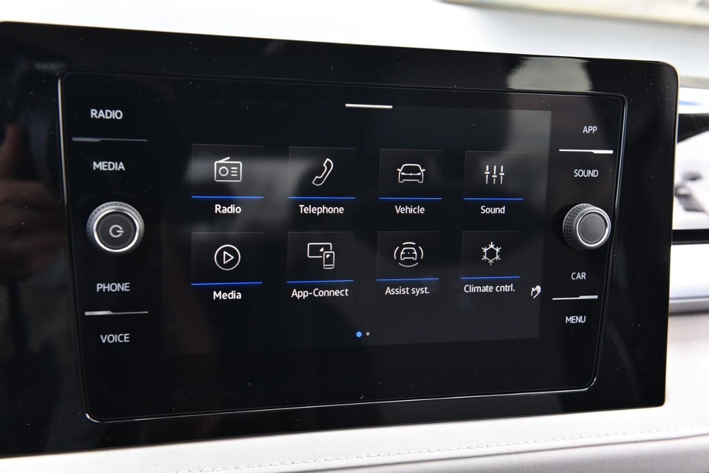 Volkswagen Taos Vehicle Full-screen Gallery Image 13