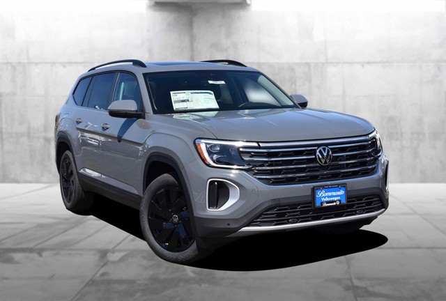 Volkswagen Atlas Vehicle Image 02