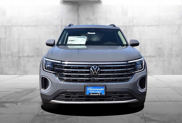 Volkswagen Atlas Vehicle Image 04