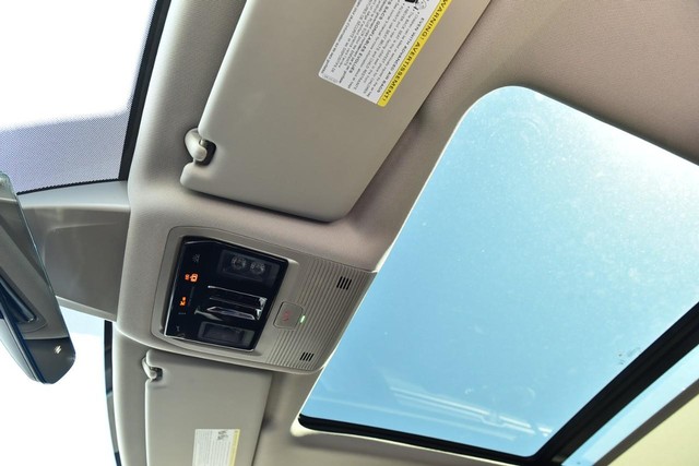 Volkswagen Atlas Vehicle Image 21