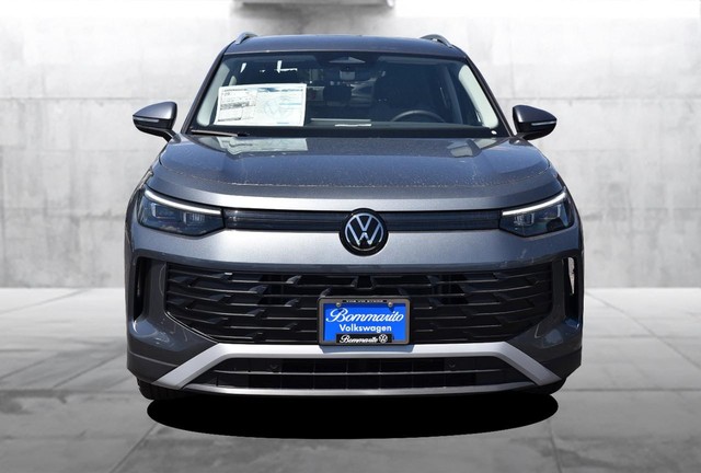 Volkswagen Tiguan Vehicle Image 04