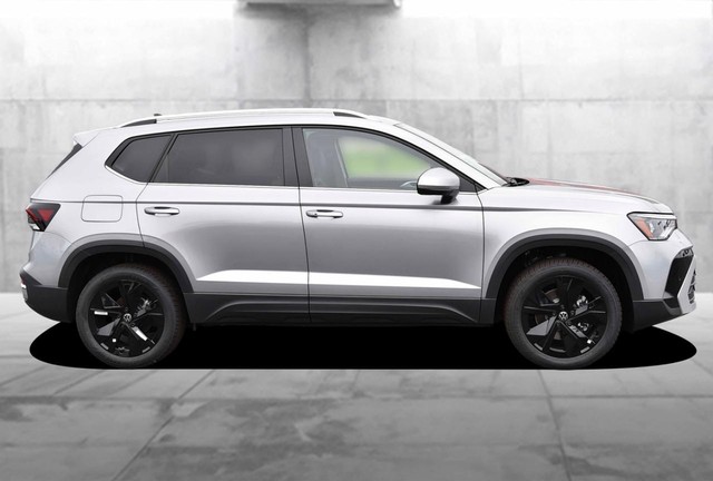 Volkswagen Taos Vehicle Image 05
