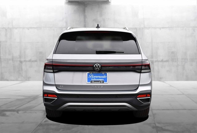 Volkswagen Taos Vehicle Image 06