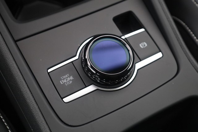 Volkswagen Tiguan Vehicle Image 17
