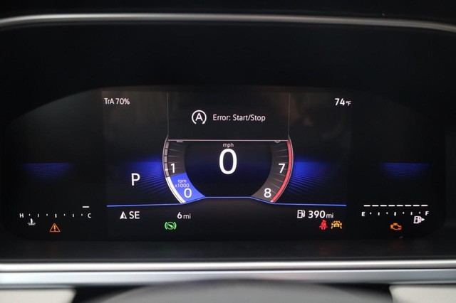 Volkswagen Taos Vehicle Image 13