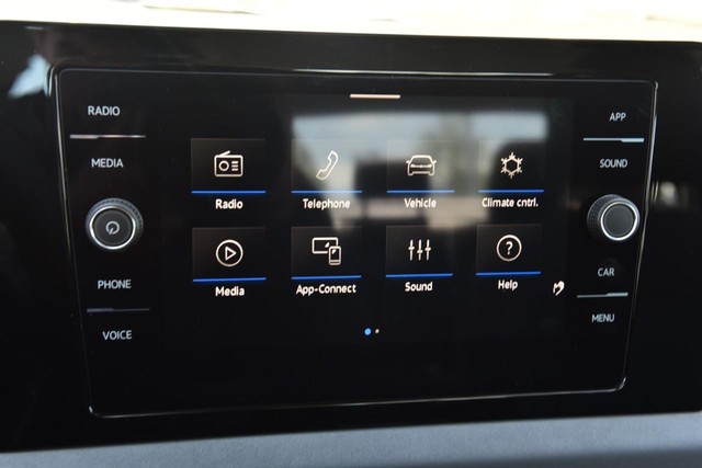 Volkswagen Jetta Vehicle Image 14