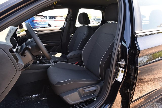 Volkswagen Jetta Vehicle Image 19
