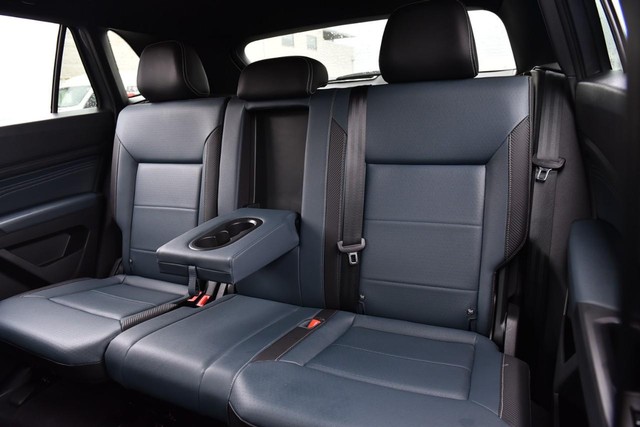 Volkswagen Atlas Cross Sport Vehicle Image 22
