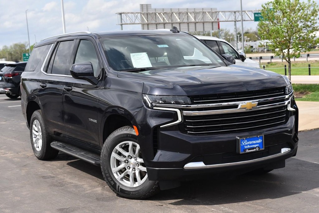 Chevrolet Tahoe Vehicle Full-screen Gallery Image 02