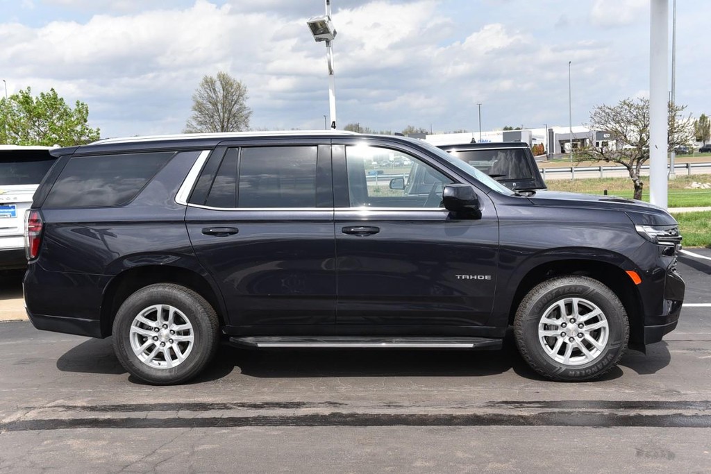 Chevrolet Tahoe Vehicle Full-screen Gallery Image 05